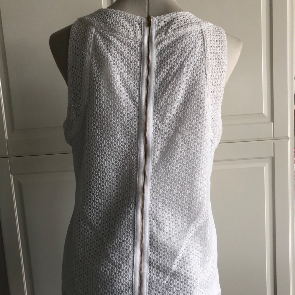 White Lace Back Zip Shell - Picture 4 of 10